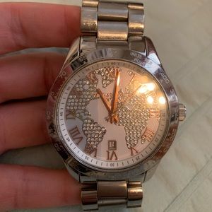 Michael Kors globe watch